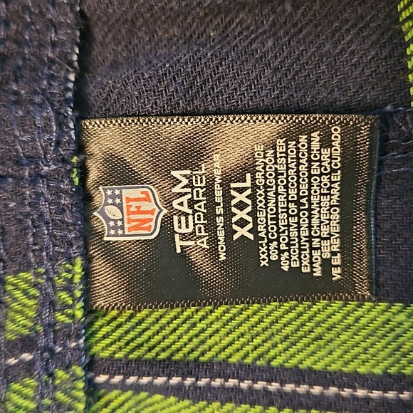 NFL | Women's Team Apparel Plaid Sleepwear Loungewear Fleece Sea Hawks Sz XXXL - Picture 7 of 7